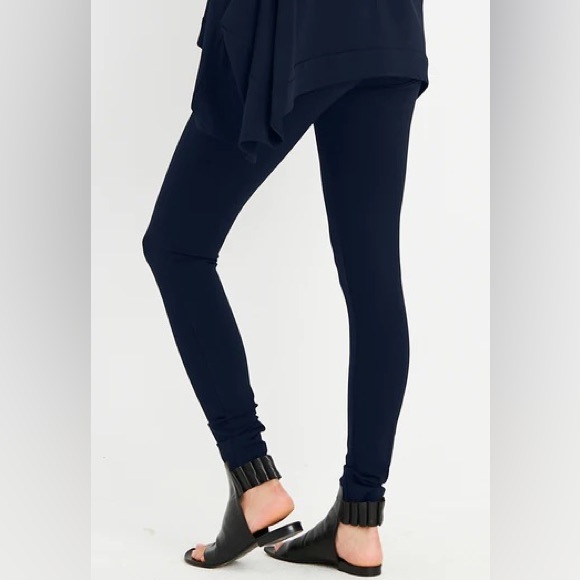 Planet scuba jegging size 1 in black - Picture 2 of 3